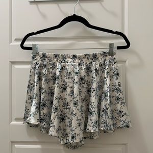 Pretty Little Thing Floral Shorts